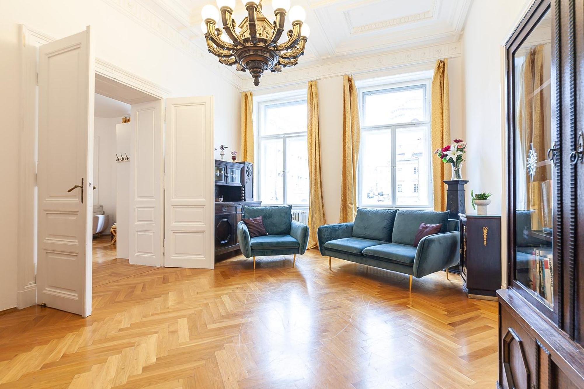 Royal Apartment By Charles Bridge View Of Saint Nicholas Church Πράγα Εξωτερικό φωτογραφία